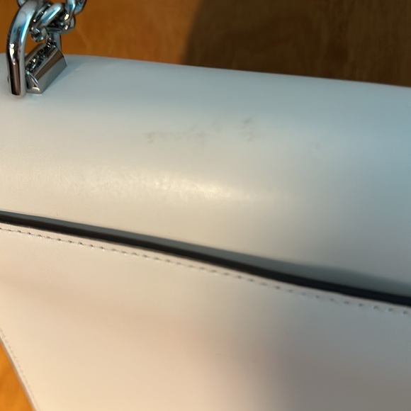 Michael Kors White Crossbody handbag brand new! - Picture 4 of 12